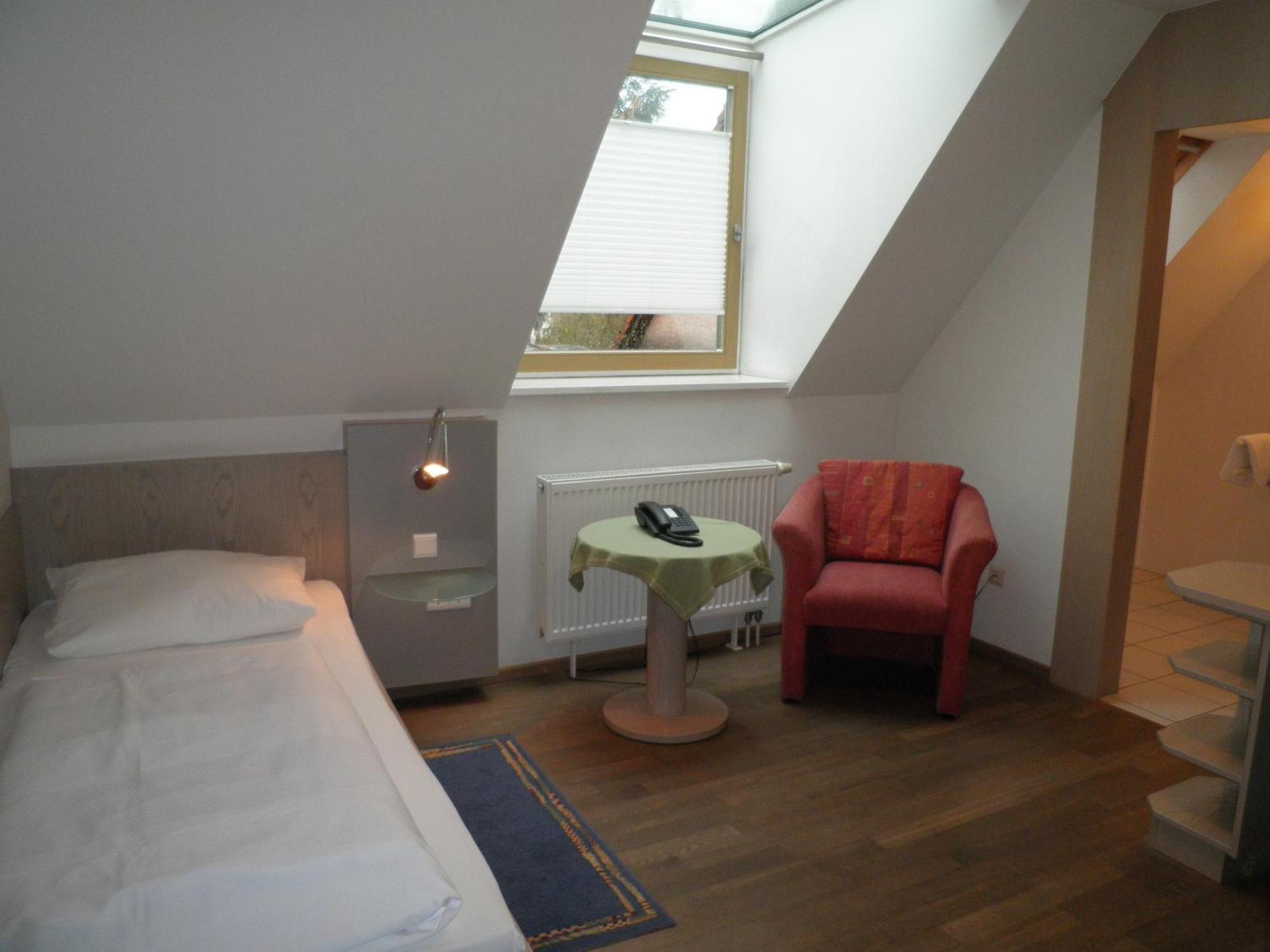 Hotel Und Gasthof Ritter St. Georg Erlangen Kültér fotó
